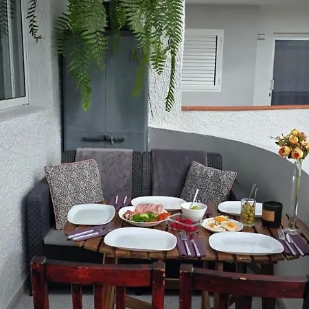 Appartamento Lomas *