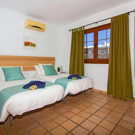 Las Lomas Villa *